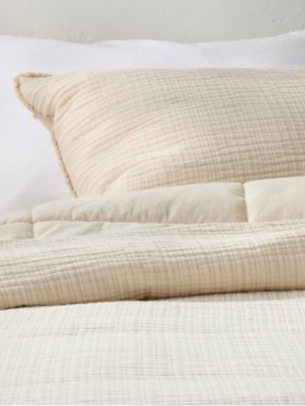 NEW Casaluna Natural Chambray Frayed Edge Pillow Sham